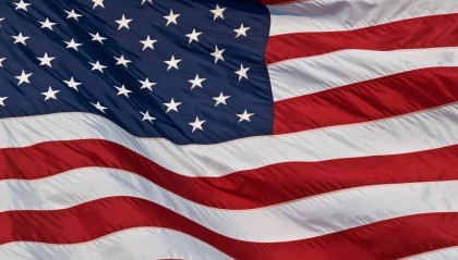 特朗普“炮轰”普京，黄金开涨！