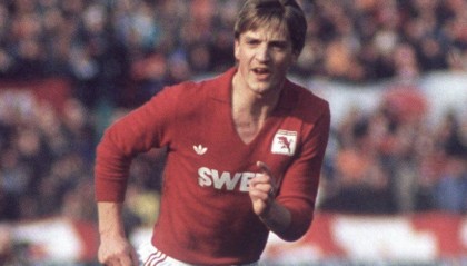 卡利亚里对阵佛罗伦萨,数据分析与预测,全面解读赛事走势