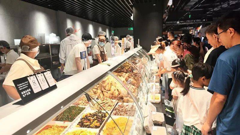 高新区（新市区）：新疆首家“胖东来”指导调改店开业当天销售达244万元！同比增长286%