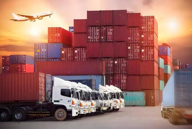 怕被中国抛弃？波兰25日放行中欧班列！但已经晚了！欧洲多国倒戈